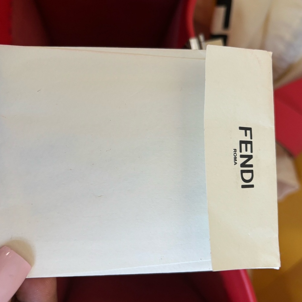 Fendi Sunshine Red Tote Bag with Tortoiseshell Handles - Picture 11 of 14